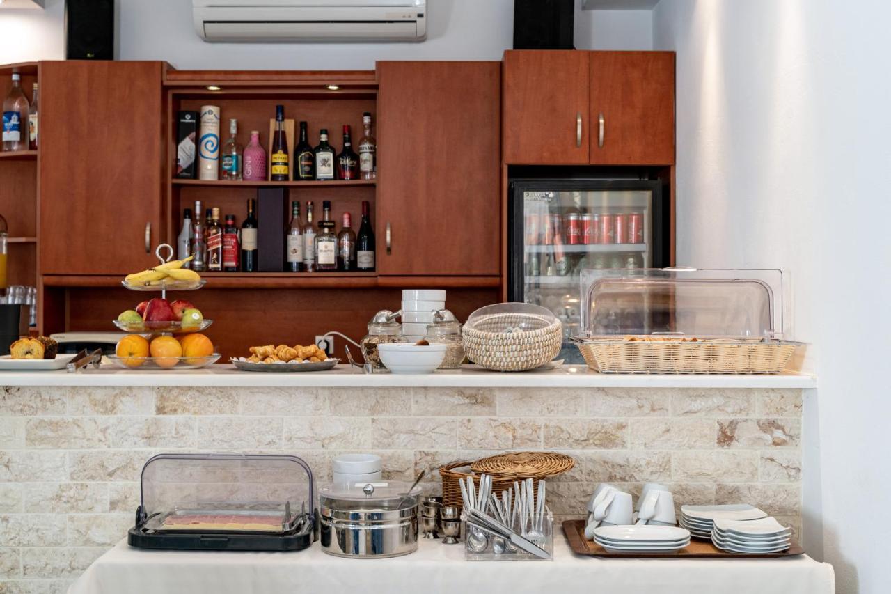 Chez Sophie Hotel คามารี ภายนอก รูปภาพ